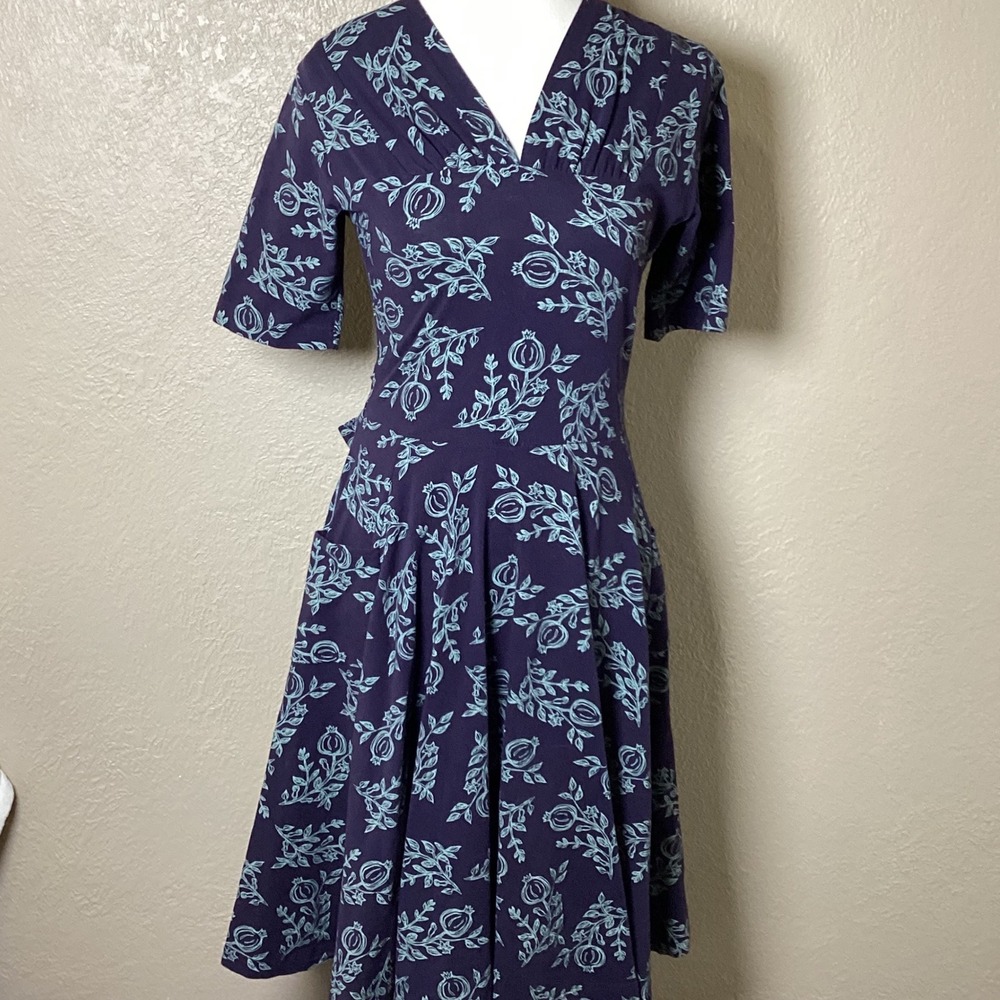 Effie's Heart Dress – Navy Blue with Sage Green Botanical Print – Size Small